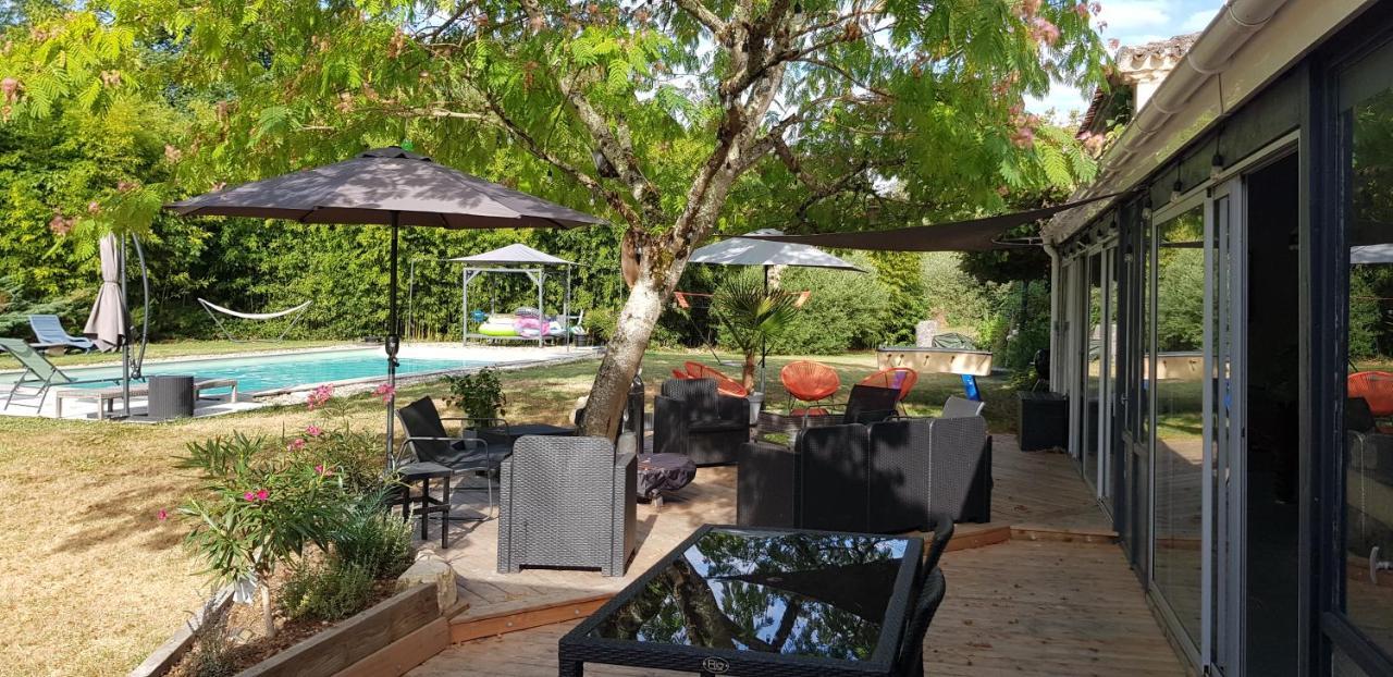 Domaine De Baise Feugarolles Exterior foto